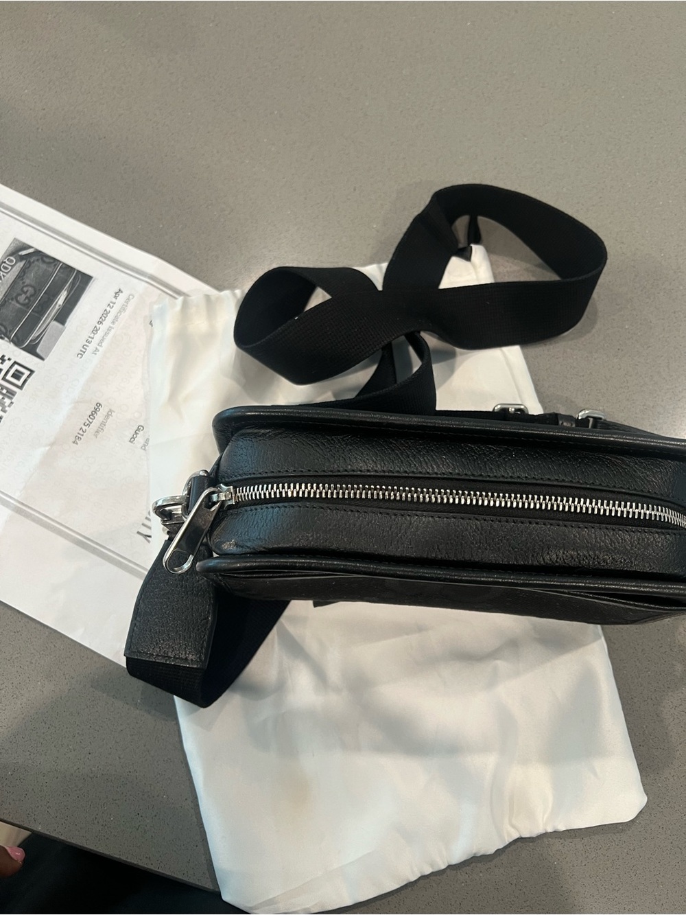 ❌SOLD❌Gucci jumbo GG canvas camera bag - Picture 8 of 12